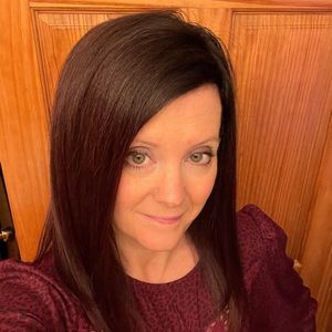 Meet your Posher, Bronwyn